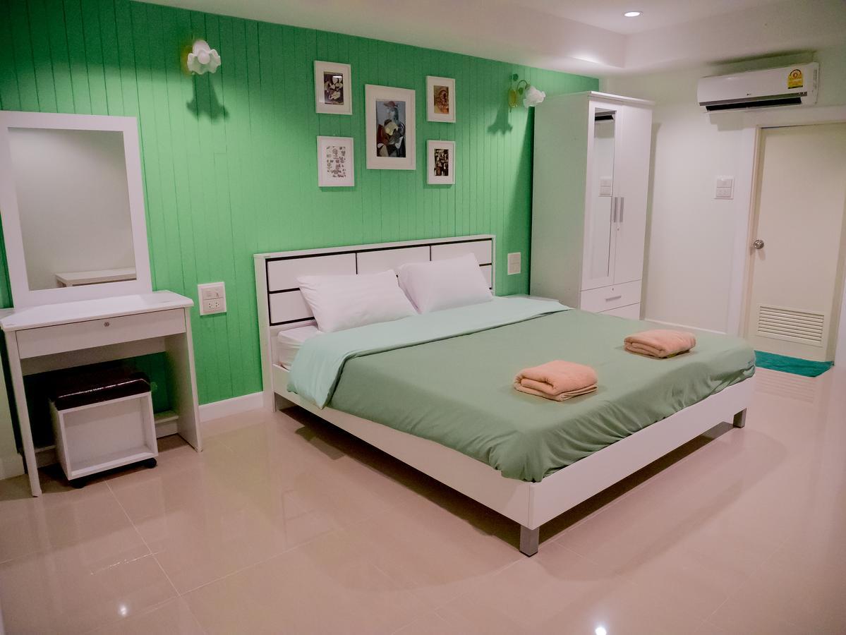 Uj Apartment Bang Saen Ngoại thất bức ảnh