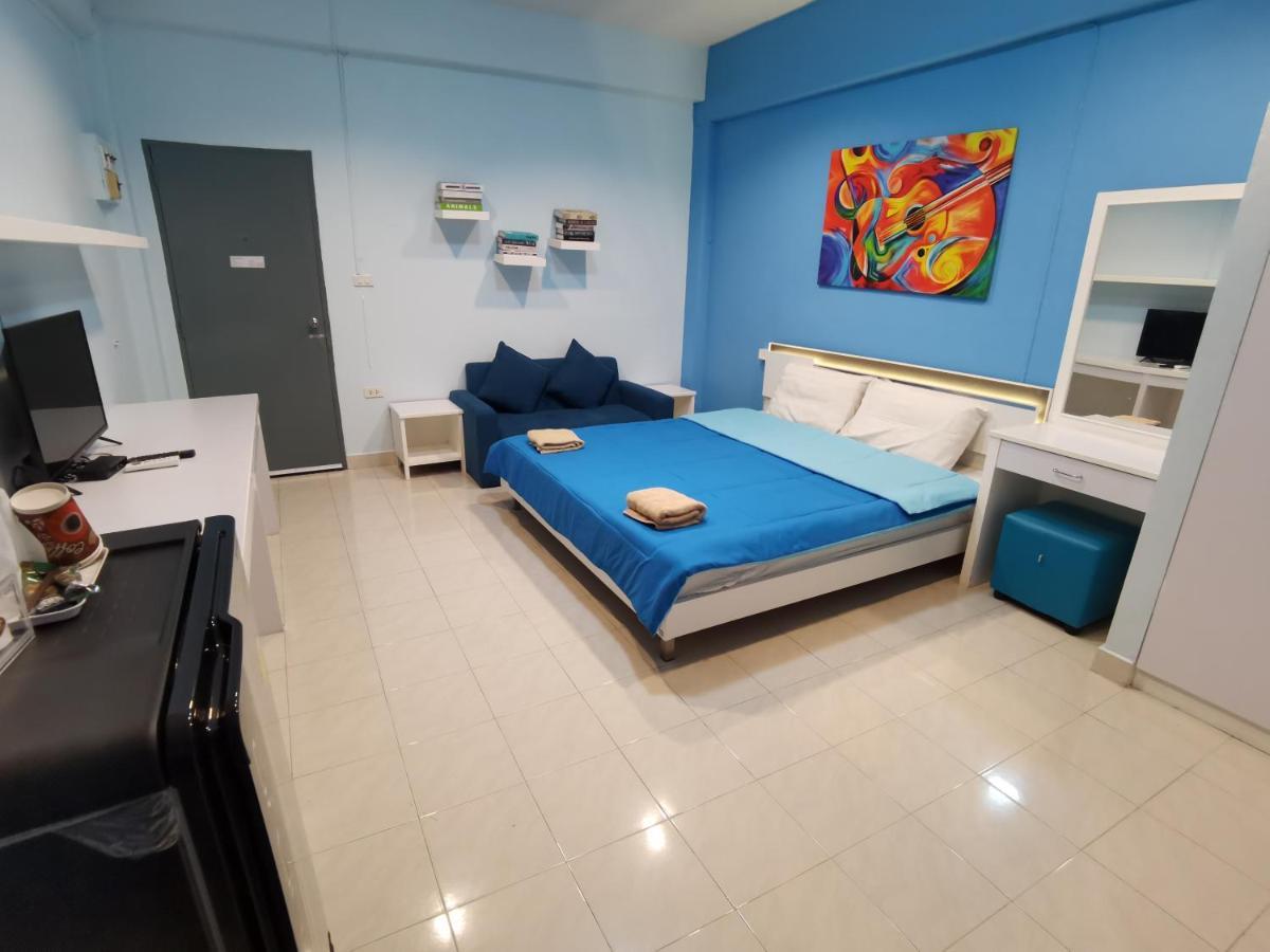 Uj Apartment Bang Saen Ngoại thất bức ảnh